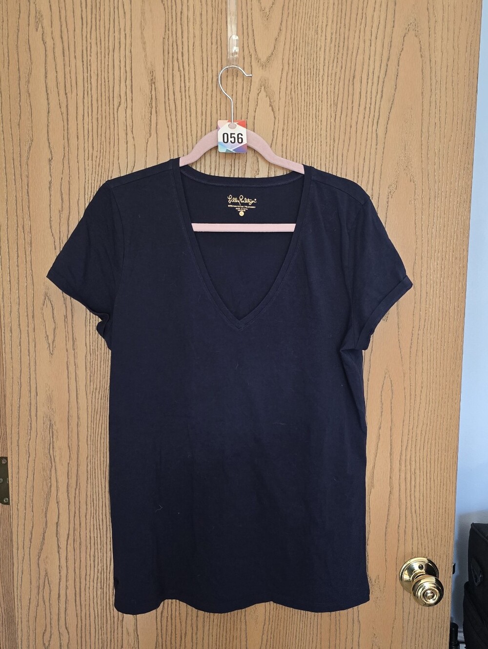 Lilly Pulitzer Etta Navy V-Neck Short Sleeve Tee C56